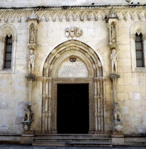 Sibenik Kathedrale Löwenportal