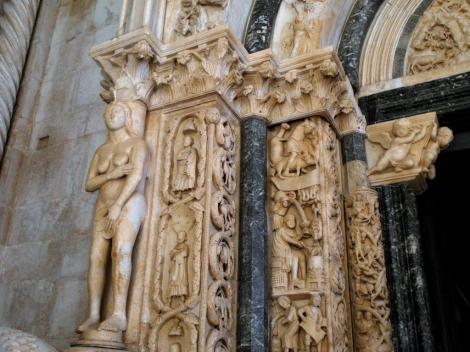 Trogir: Kathedrale - Portal (2016)
