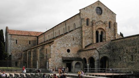 Aquileia: Dom (2017)