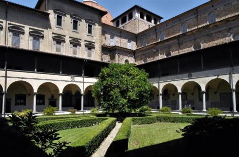 San Lorenzo: Kreuzgang (2017)