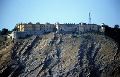 Jaipur: Fort Nahargarh [Blick vom Observatorium] (2000)