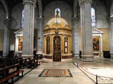 Dom: Tempietto del Volto Santo (2017)