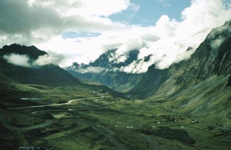 Yungas [Ostrand der Cordillera Real]: Anden zwischen dem Paso La Cumbre und Unduavi (2005)