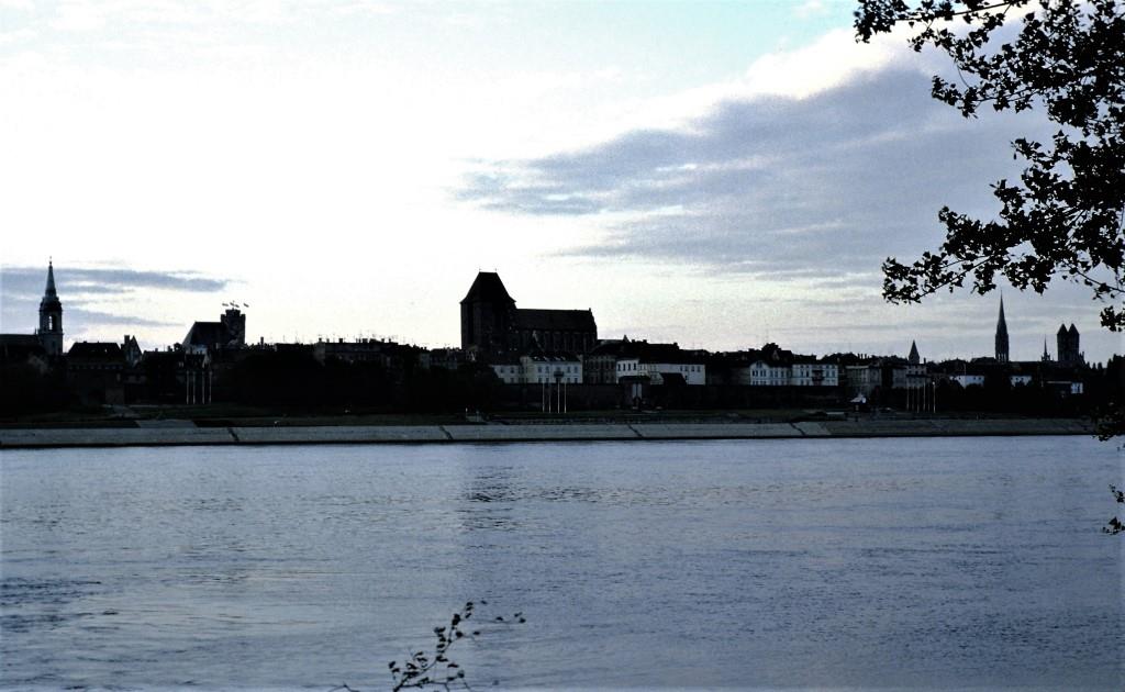 Thorn [poln. Torun]: Blick über die Weichsel (1979)