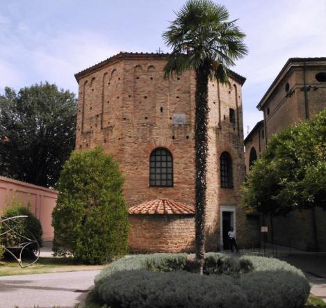 Baptisterium der Orthodoxen (2017)