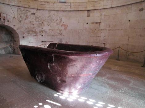 Theoderich-Mausoleum Obergeschoss: Theoderich-Sarkophag (2017)