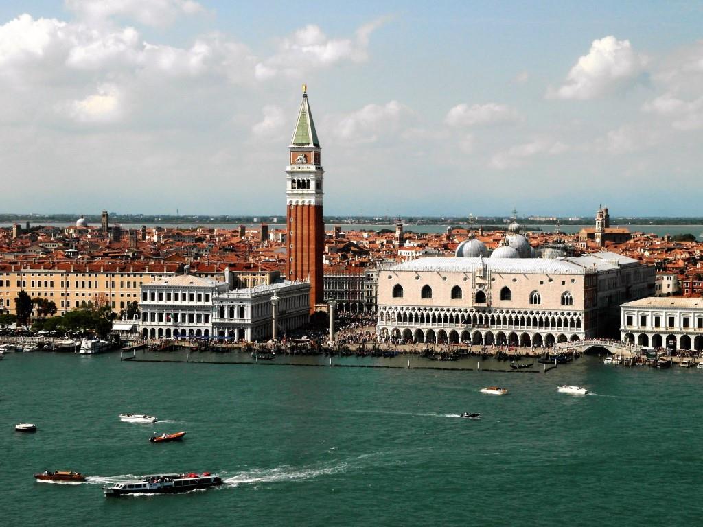 Blick von San Giorgio Maggiore zum Markusplatz (2017)