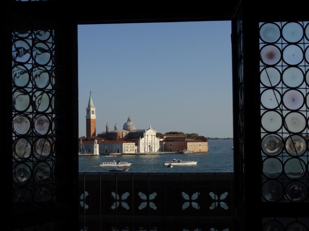 Dogenpalast: Blick zu San Giorgio Maggiore (2017)
