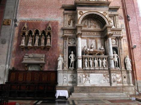 Kirche San Giovanni e Paolo: rechts Grabmal von Andrea Vendramin im Chor (2017)