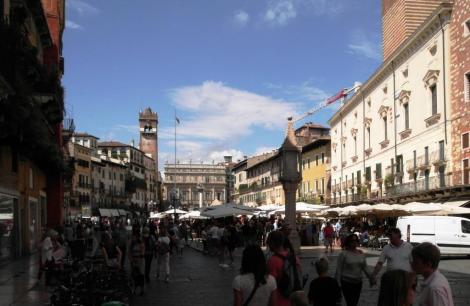 Piazza delle Erbe (2017)
