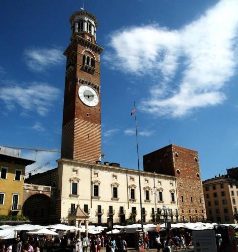 Kommunalpalast mit Lambertiturm (2017)