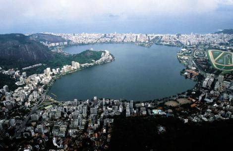Rio de Janeiro: Blick vom Corcovado auf den Lagoa R. de Freitas (2003)