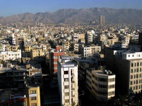 Teheran: Blick über die Stadt zum Elburs-Gebirge (2007)