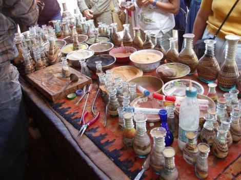 Petra: Produktion von Sandflaschen (2006)
