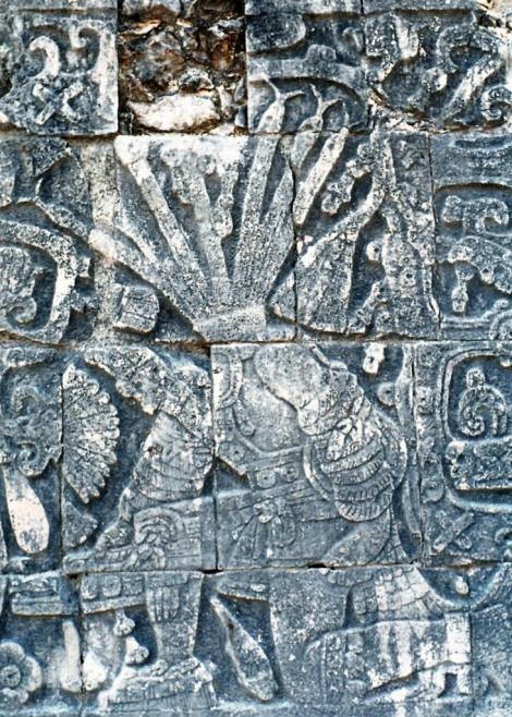 Chichen-Itza: Relief [Enthauptung eines Ballspielers] am Ballspielplatz (1980)