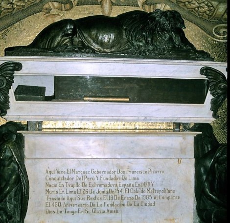 Lima: Kathedrale - Grab von Pizarro (2005)