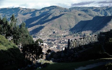 Cuzco: Blick von der Inkafestung Saqsayhuaman auf die Stadt (2005)