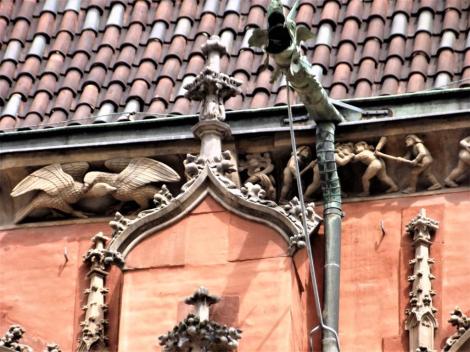 Rathaus: Fries an der Südfassade (2014)