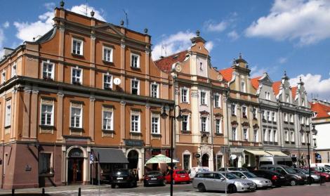 Oppeln [poln. Opole]: Häuser am Ring (2014)