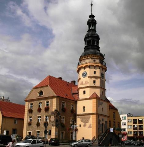 Ottmachau [poln. Otmuchóv]: Rathaus (2014)