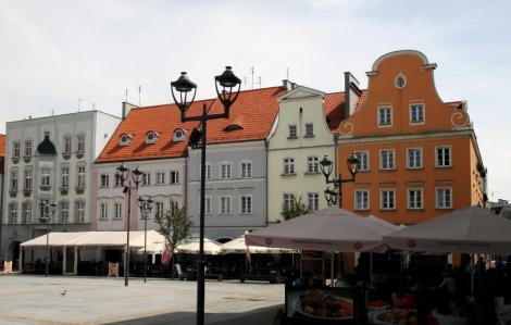 Gleiwitz [poln. Gliwice]: Häuser am Ring (2014)