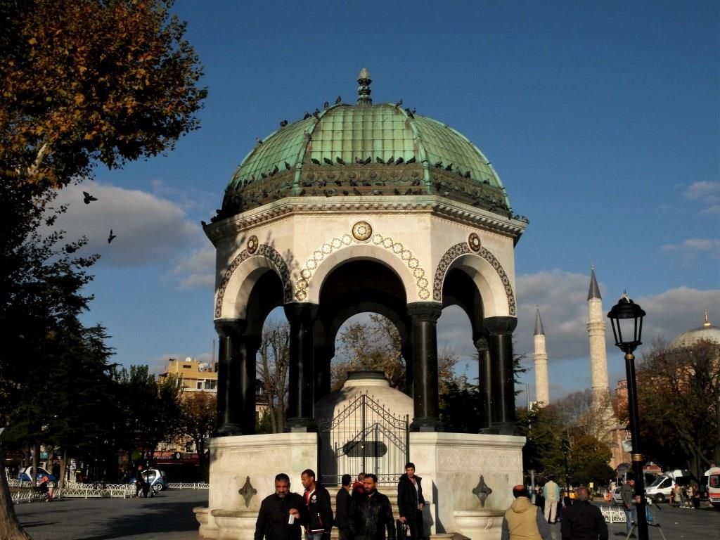 Hippodrom: Kaiser Wilhelm-Brunnen (2014)