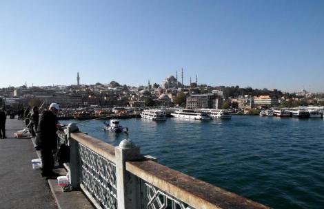 Blick von der Galata-Brücke Richtung Süleyman-Moschee (2014)