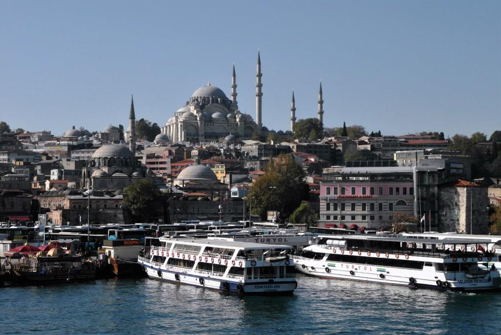 Blick zur Rüstem Pascha-Moschee und Süleyman-Moschee (2014)