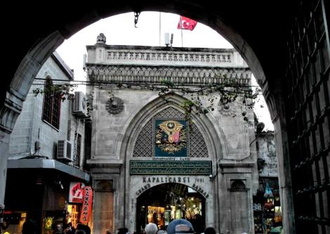 Großer Bazar: Eingang (2014)