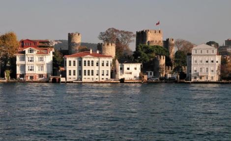 Anadolu Hisari [Anatolische Burg] (2010)