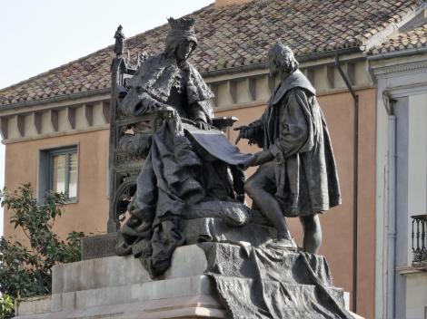 Plaza de Isabel la Catolica: Denkmal von Isabella und Kolumbus (2018)