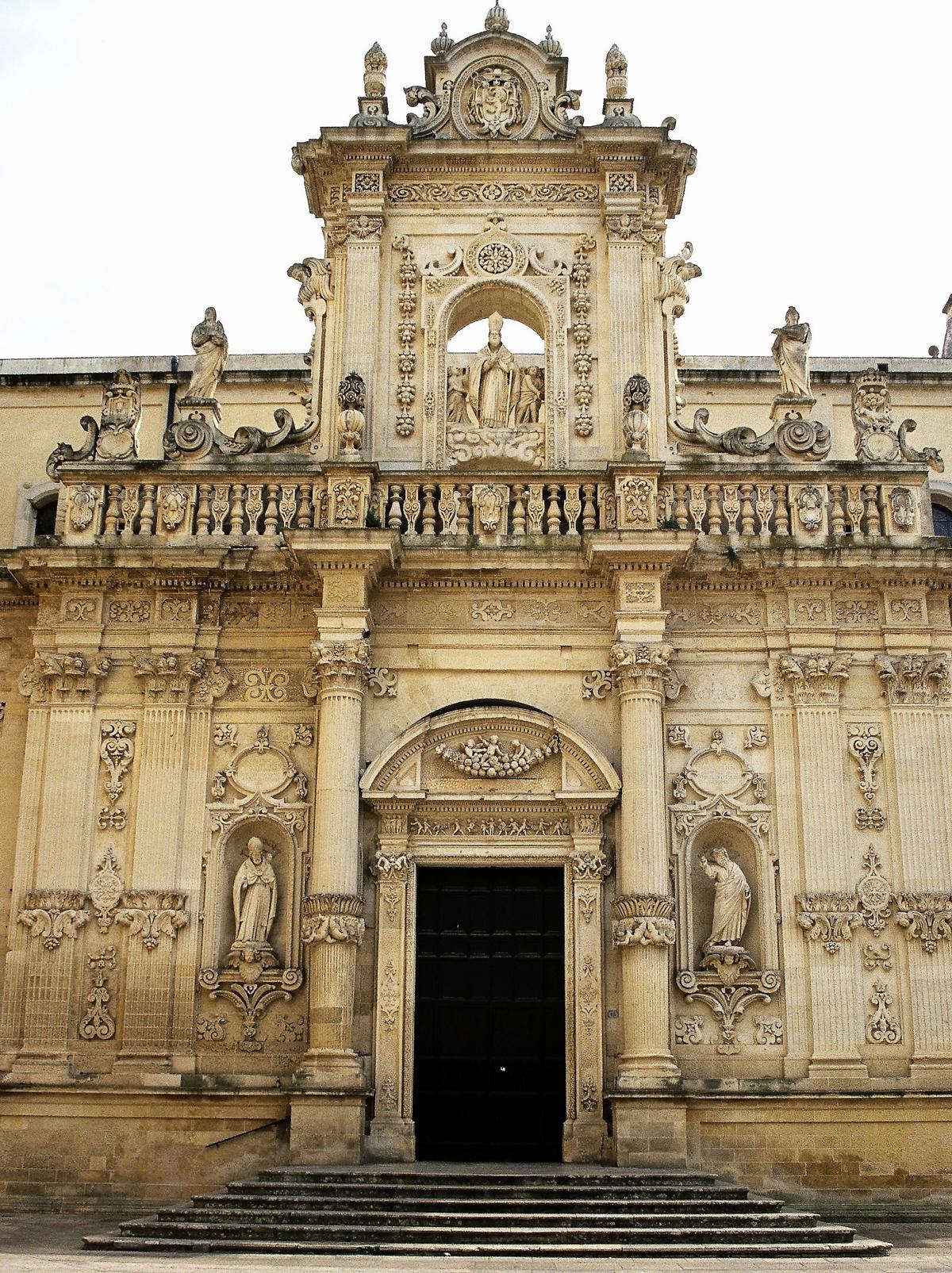 Lecce: Dom - Prunkportal an der Nordfassade (2001)