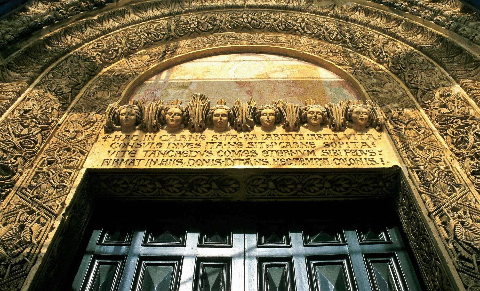 Lecce: Kirche S. Nicolo e Cataldo - Hauptportal (2001)
