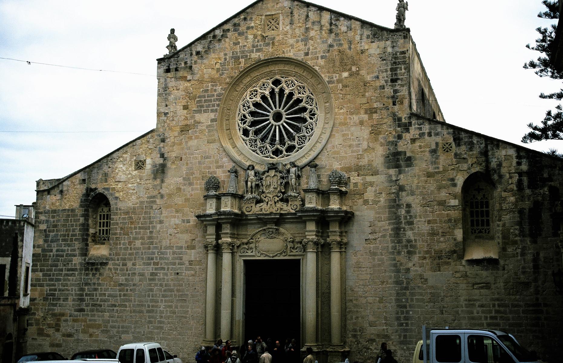 Apul258 Otranto Kathedrale (2001)