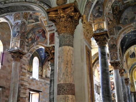 Palermo: Kirche La Martorana - Säule mit arabischer Inschrift (2018)