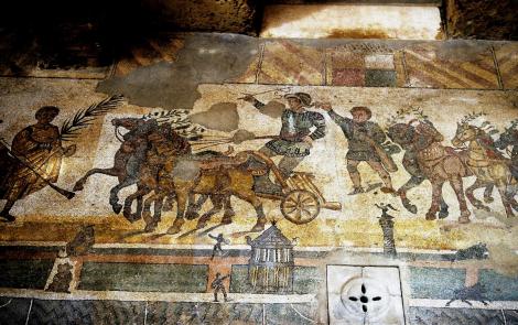 Villa Romana del Casale: Zirkussaal [Quadriga der Sieger] (1999)