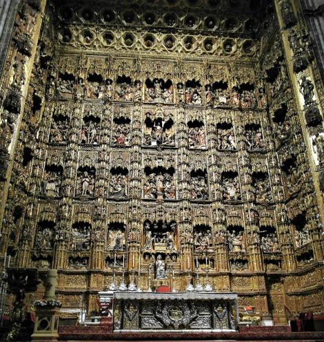 Kathedrale: Hauptaltar in der Hauptkapelle [Capilla Mayor] (2018)