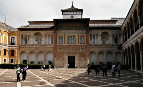 Alcazar: Jagdhof und Palast Peters des Grausamen (2018)