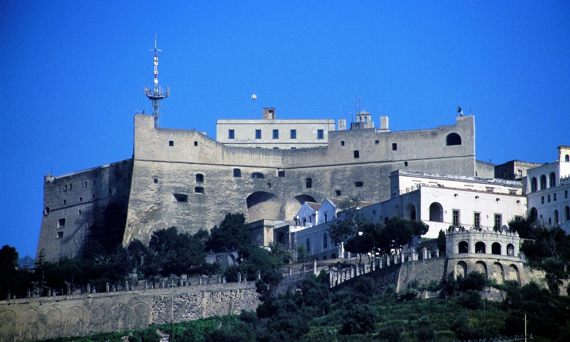 Neapel: Castel Sant' Elmo (2000)