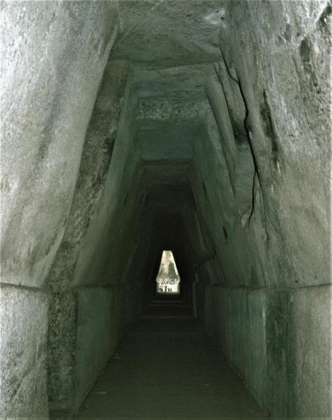 Cuma: Grotte der Sibylle (2000)
