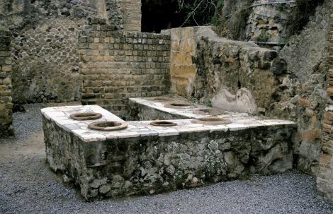 Herculaneum: Thermopolium (2000)