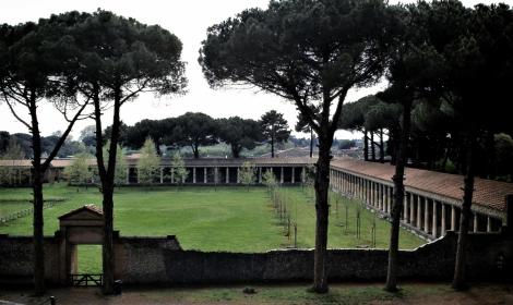 Pompeji: Große Palästra (2000)