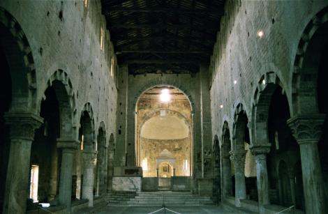 Tuscania: Kirche San Pietro (2002)