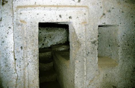 Cerveteri: Banditaccia-Nekropole - Tomba dei Capitelli (2002)