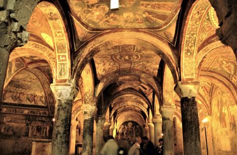 Anagni: Dom - Krypta (2002)