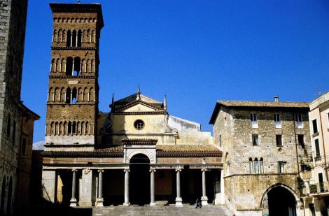 Terracina: Dom (2002)