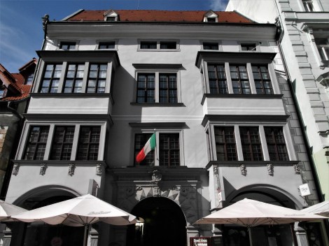 Pressburg: Kurie Segner (2018)