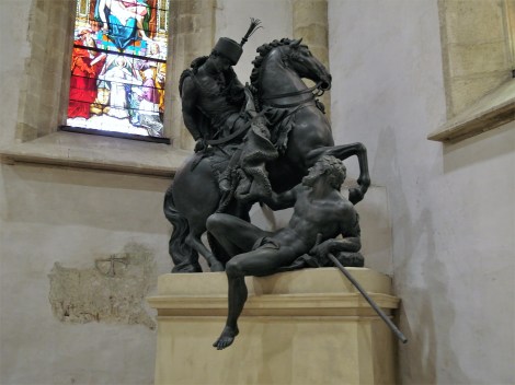 Pressburg: Martinsdom - Statue des Martin mit Bettler von Georg Raphael Donner (2018)