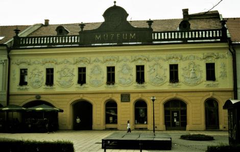 Zipser Neudorf [slowak. Spišská Nová Ves]: Haus der Provinz der 16 Zipser Städte (2004)