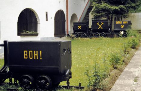 Göllnitz [slowak. Gelnica]: Bergbaumuseum [im Rathaus Hof] (2004)